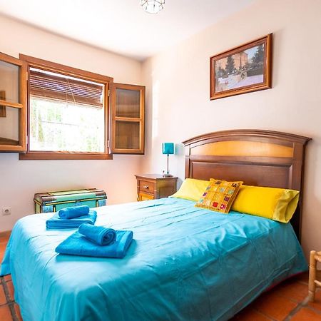 Tuguest Aljibe Del Rey Apartment - Free Parking Granada Bagian luar foto